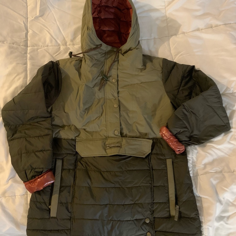 Columbia Kaki winter coat